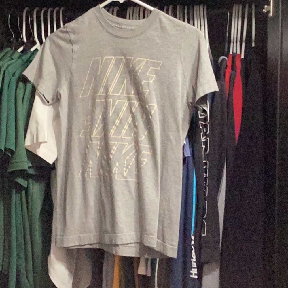 Nike Glow-in-the-dark tee Grey Nike symbols